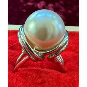 Roman Faux Pearl Cocktail Ring Size 7 Silver Tone Elegant Design With Large Dome